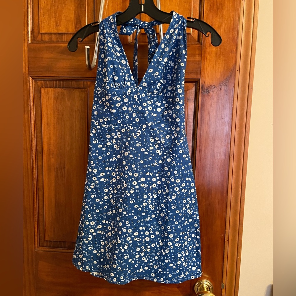 Simple summer halter dress.